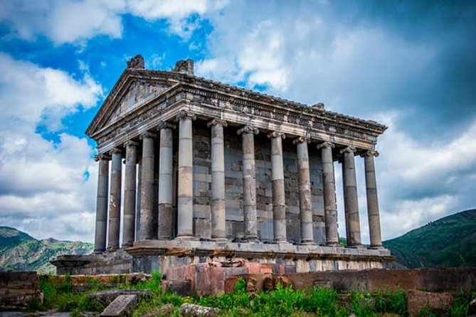 6 days in Armenia: Garni, Tatev, Echmiadzin, Sanahin, Haghpat - Etchmiadzin, Saint Gayane, Saint Hripsime, and Zvartnots