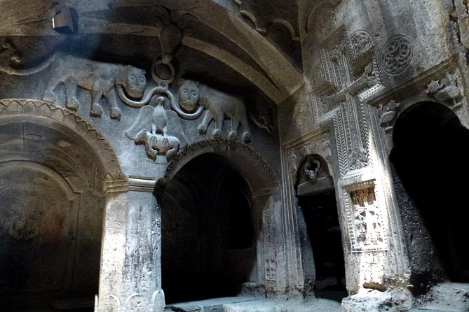 Daily jeep tour to Garni gorge and Geghama mountains - Price and value: what $260 per group really covers