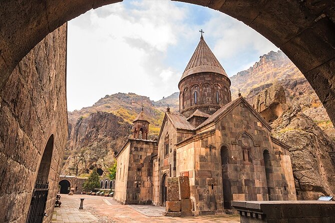 Garni, Geghard & Symphony Small-Group Day Trip with Lavash Baking - Price, time, and what’s included in the real value