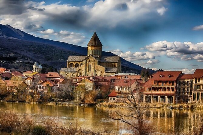 Group Tour: Must see of Georgia in 2 days from Yerevan - Guide style, group size, and how to plan your day