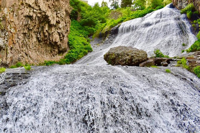 Jermuk(waterfall),Noravank,Wine degustation,Khor Virap - Jermuk Waterfall: the day’s best first breath