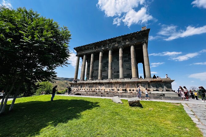 Khor Virap, Garni, Geghard,Azat Reservoir Highlights:Private tour - Khor Virap: The Deep Dungeon of Gregory the Illuminator