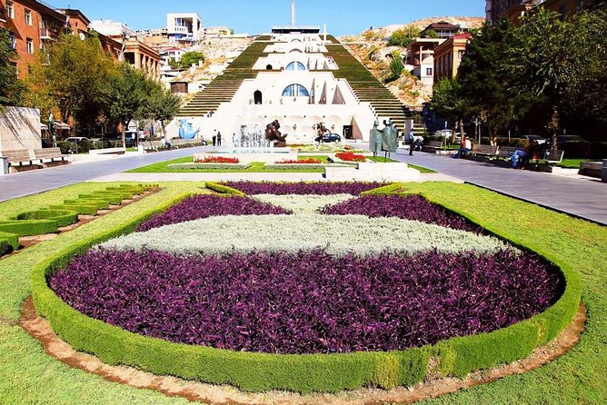 Private sightseeing and walking tour in Yerevan - A first-day Yerevan loop that helps you get oriented fast