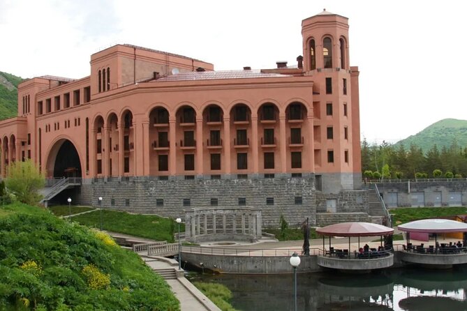 Private tour Jermuk, waterfall, Tatev Monastery and TaTev Ropeway - Key highlights before you go