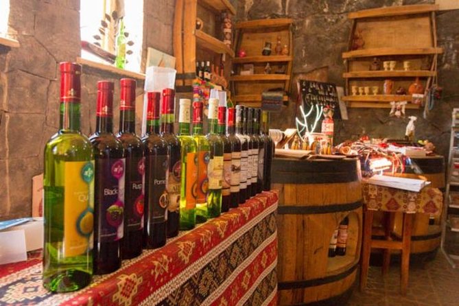 Private Tour to Areni winery, Tatev (ropeway), Khndzoresk (cave city) - The Khndzoresk swinging bridge: built 2012, 36 meters up