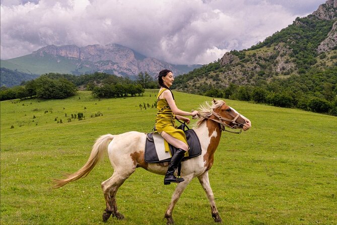 Private tour to Dilijan city, Haghartsin Monastery, Yell Extreme Park - Haghartsin Monastery: eagles, inscriptions, and a high woodland setting