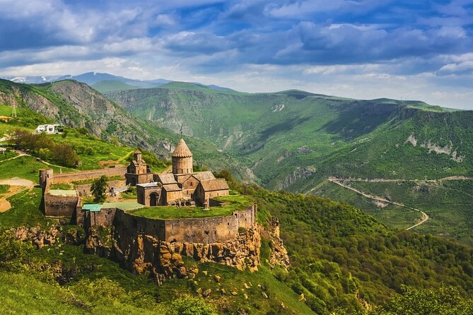 Private Tour to Khor Virap, Areni Cave or Winery, Noravank & Tatev monastery - Why this route hits the best of Syunik, even with a time crunch