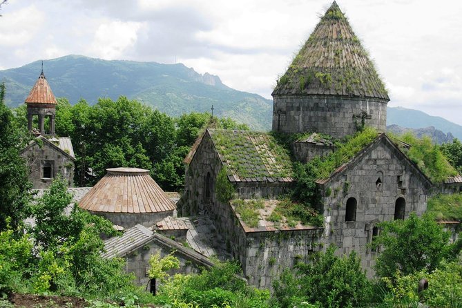 Private tour to UNESCO heritage Haghpat and Sanahin monasteries and Odzun church - Guide Value: What You Gain When You Choose a With-Guide Option