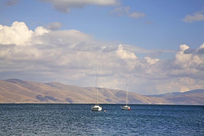 Private Tour: Tsaghkadzor, Ropeway, Kecharis Monastery, Sevan Lake, Sevanavank - Tsaghkadzor ropeway, the gorge-of-flowers style views