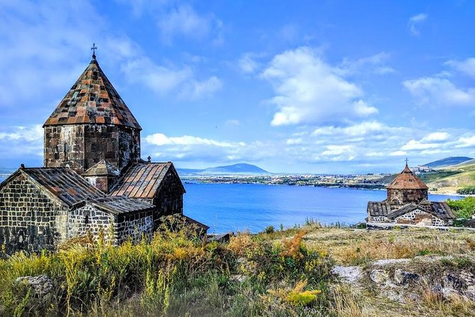 Private Transfer & Tour from Tbilisi to Yerevan or Yerevan to Tbilisi - Private SUV, WiFi, and the road trip pace that makes it work