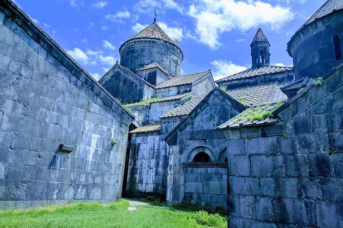 Private Transfer & Tour from Tbilisi to Yerevan or Yerevan to Tbilisi - Akhtala Monastery: the fresco stop that grabs your attention fast