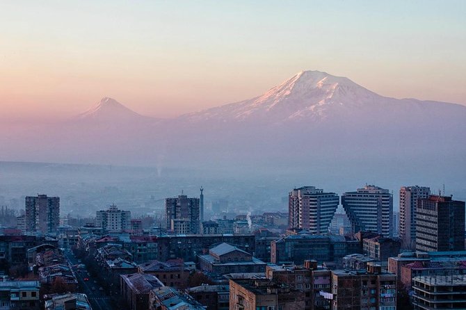 Retro KGB Tour: A Volga 21 Adventure in Yerevan's Soviet Past with photography - Who this tour suits best
