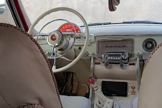 Retro KGB Tour: A Volga 21 Adventure in Yerevan's Soviet Past with photography - Should you book the Retro KGB Volga 21 Tour?