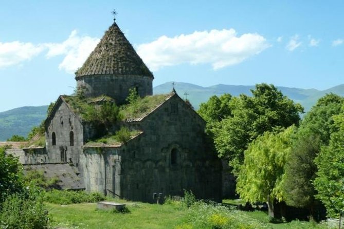 Tbilisi transfer with stops in Haghpat, Sanahin to or from Yerevan - Why this Yerevan to Tbilisi transfer includes two monasteries