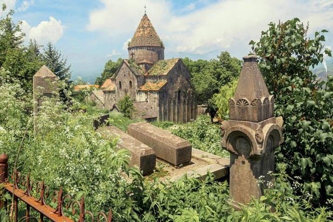Tbilisi transfer with stops in Haghpat, Sanahin to or from Yerevan - Haghpat Monastery: Queen Khosrovanush and the 10th-century world