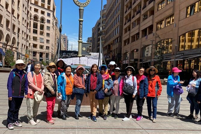 Walking Yerevan City Tour with 5 Wine & 10 years-old brandy - Dalan Art Gallery and the quick souvenir stop that tells a story
