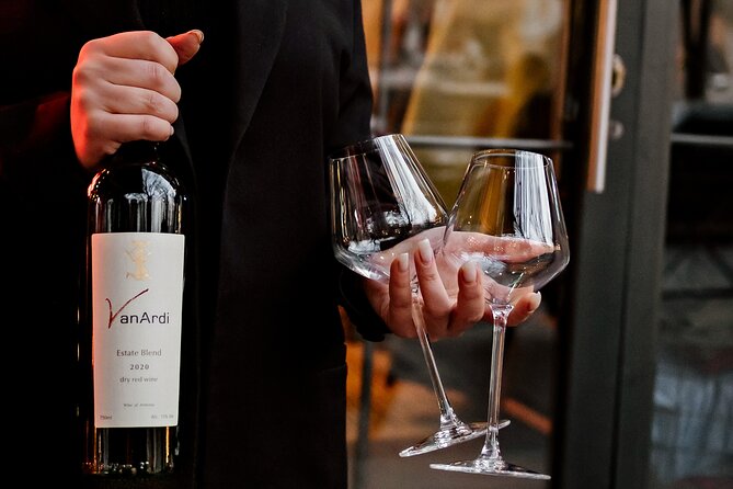 Wine Trip in Yerevan - Stop 2 at the Cascade Complex: contrast, momentum, and the mid-tour palate check