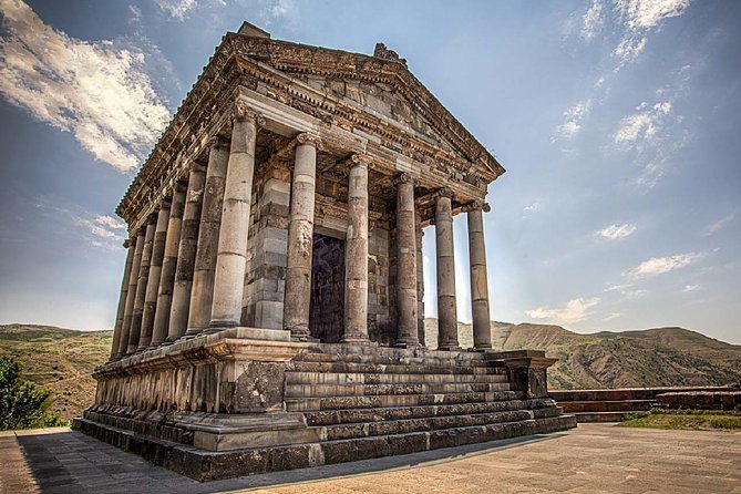 Yerevan Card Including Free 30+ Museums, 5+ Tours & Discounts - Food, chocolate, carpets, and brandy, all on the card