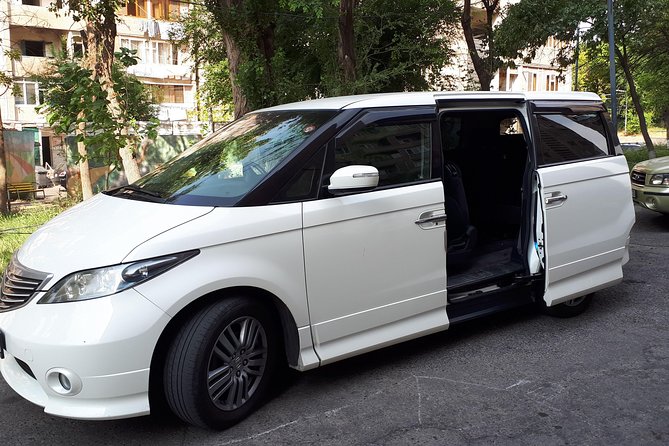 Yerevan city-Zvartnots airport transfer - Pricing that makes sense: $35 per group up to 3