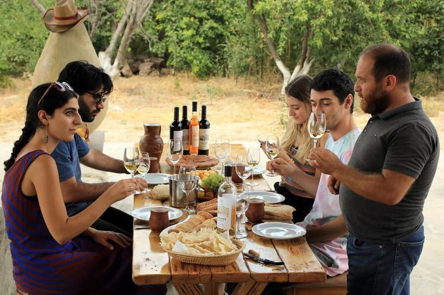 Yerevan: Khor Virap Day Trip with Mount Ararat Wine Tasting - The guide matters: praise for Arto and why it shows